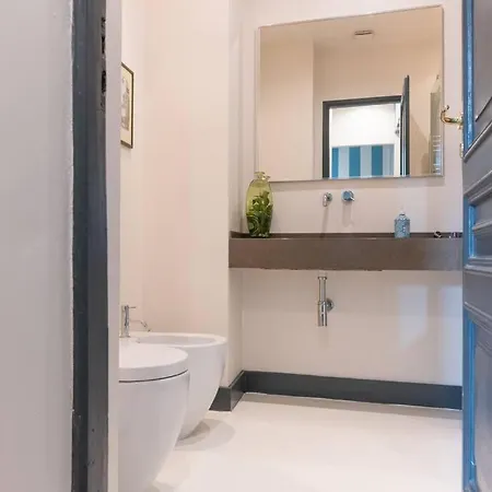 Lavi' Suite Elegante Centrale Luminoso Turin Exterior photo